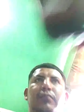 Pertunjukan Kamera Web Alcantar01