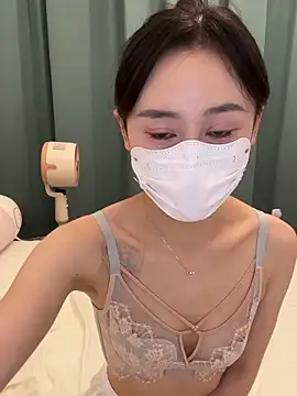 Czat XXX na żywo – TONGTONG915