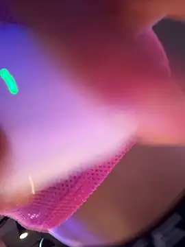 Chatroom XXX en direct de F3ckd0lllucy