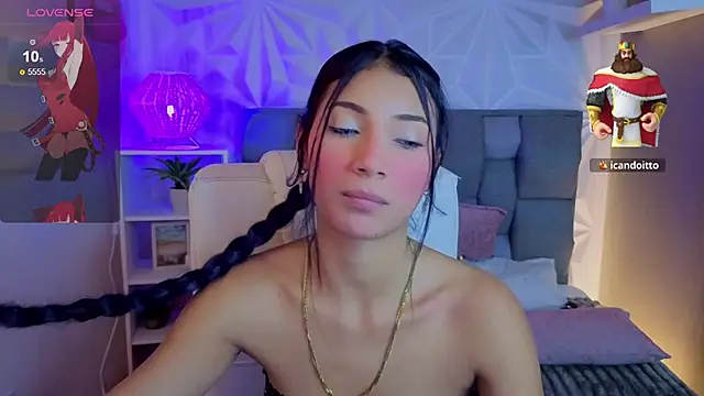 Perlaa_moon_ Adlı Modelin Canlı Sohbet Odası