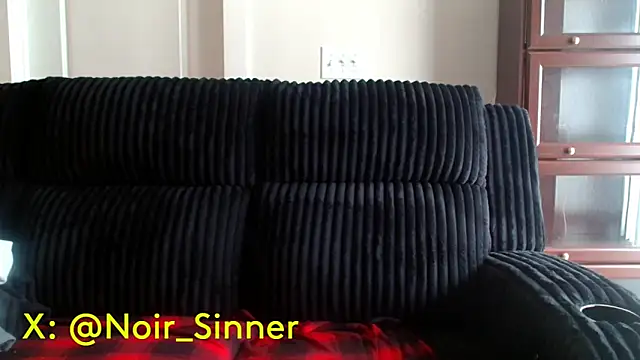 sinnernoir: онлайн-секс-чат