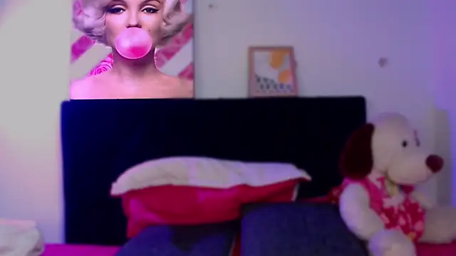 XXX chat uživo modela Miia_coollins