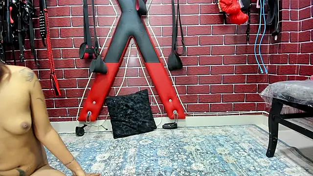 BDSM_FETISHESS: απευθείας συνομιλία ΧΧΧ
