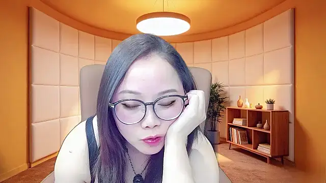 Dolcegattina-Asian Live XXX-chat