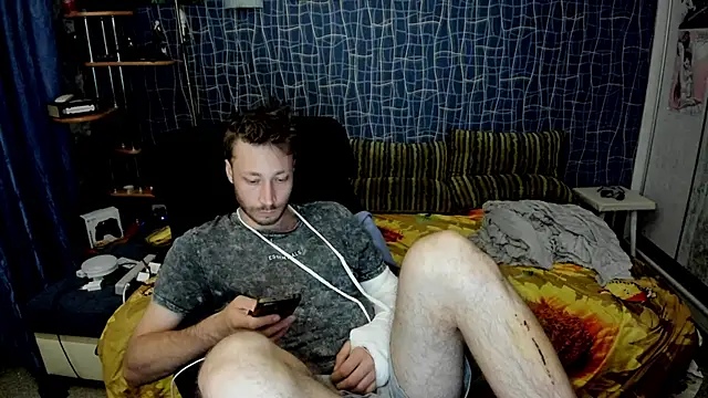 Webkamerová show CuteBoy228