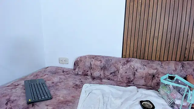 lysbani's Live XXX Chat