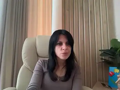 InjaAtHome's Live XXX Chat