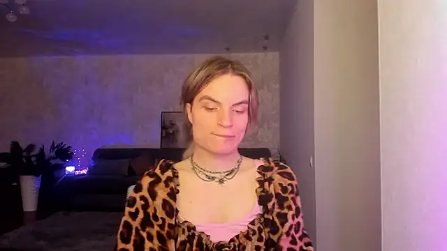 milliKira006 Chat XXX live