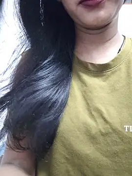anjali2351 Adlı Modelin Web Kamerası Şovu