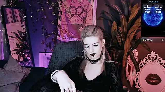 Онлайн чат XXX Noah_ElmerX