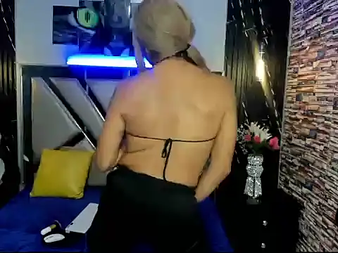 Karina_Cutee Webcamshow