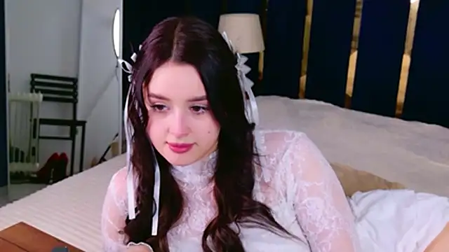 EvaSwen Chat XXX in diretta