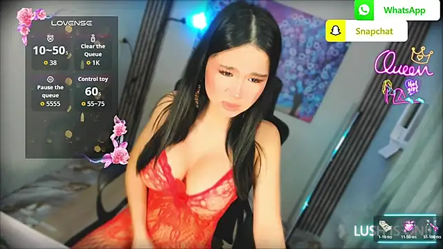 xBigSurpriseLorainex webcam show