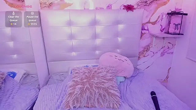 Anna_Blade_ 网络视讯表演