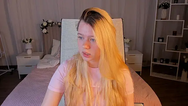 Chat +18 de CelestineMauriac ao vivo