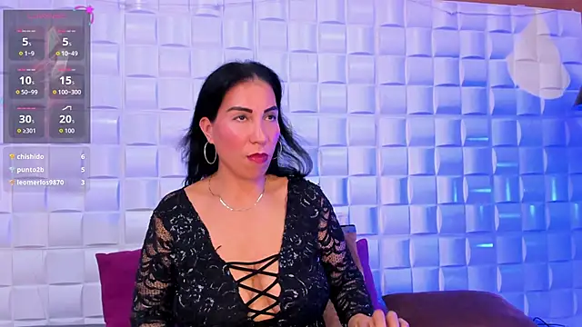 غرفة دردشة AmberJoyMilf المباشرة