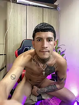 abrahaham_linares Chat XXX live