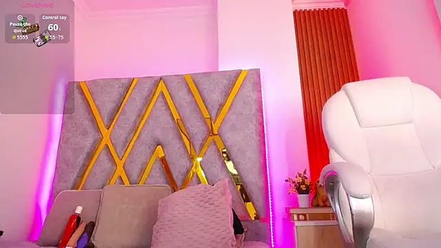 Lizza_Jones webcam show