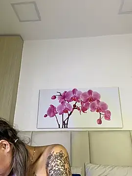 JuliaColemann Chat XXX live
