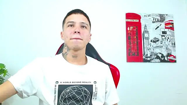 Cumandres18 Pertunjukan Webcam