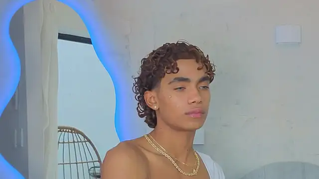 AlanCutee Webcam-Show