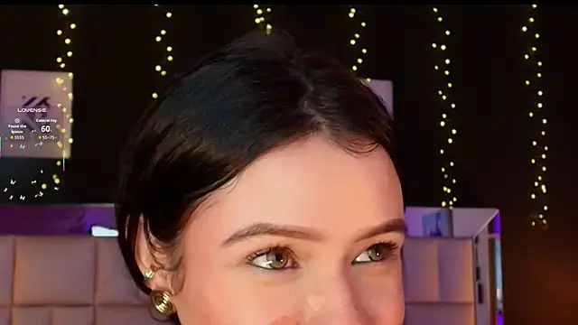 دردشة emmy_wattsoon الجنسية المباشرة