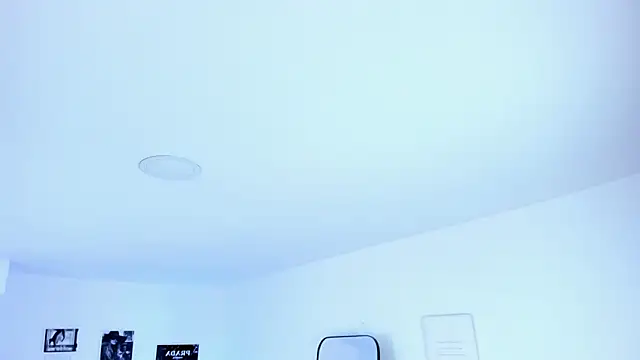 Sasha_belova élő chatszobája