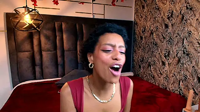 دردشة Zia_Green الجنسية المباشرة