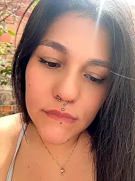 Czat XXX na żywo – emily_gv1