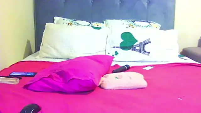 Chat +18 de Black-Barbiexxc ao vivo
