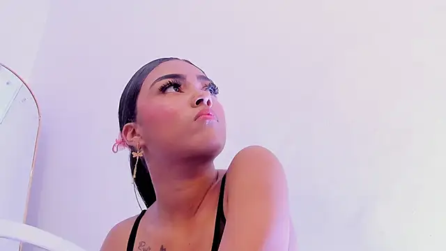 دردشة Alaia2 الجنسية المباشرة