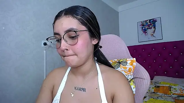 kathe-mills235's Live XXX Chat