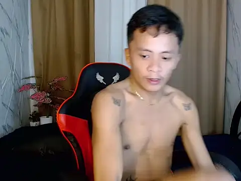 ur_twinkKirk6969 Pertunjukan Webcam