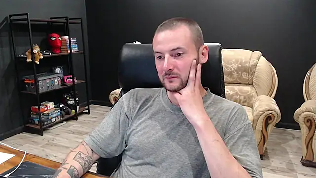 MihasikD – Naživo XXX chat