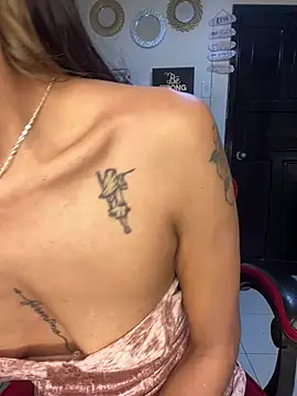 Liamiler01_ Chat XXX in diretta