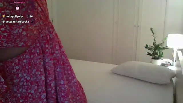 jujubaeu's Live XXX Chat