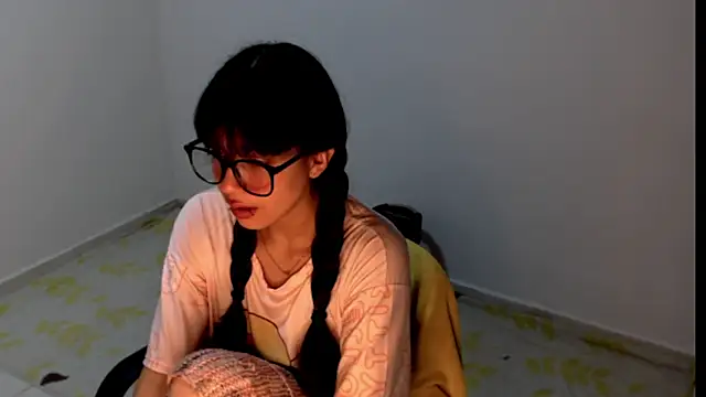 Živý XXX chat meganmiauu