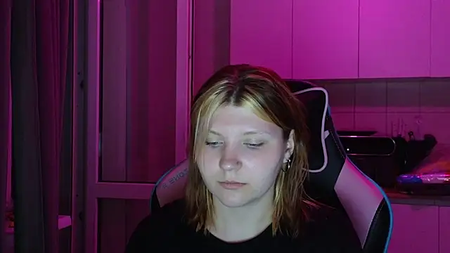 norinanakaluu's Live XXX Chat