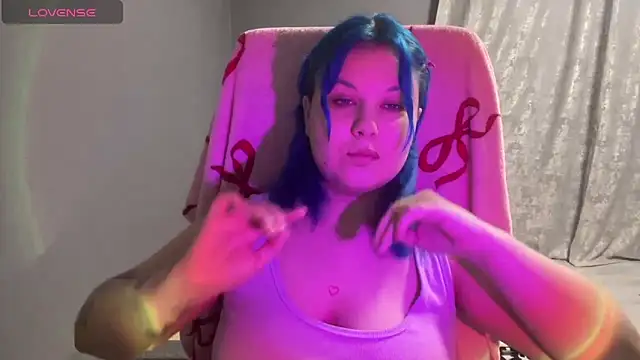 Chat +18 de Stefani_Art ao vivo