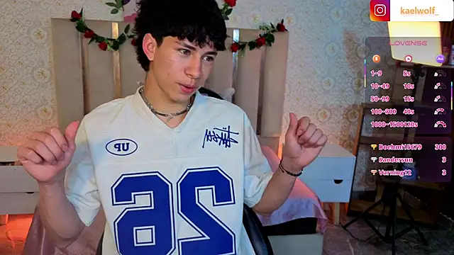kaelwolf_tay Webcam-Show