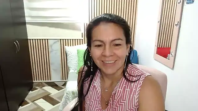 camilavargas_ 라이브 XXX 채팅
