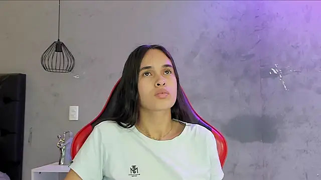 alice__susan élő XXX-chatje
