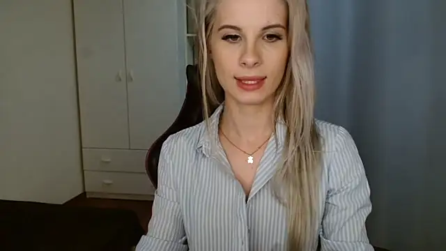 Chat XXX en directo de KristineGlow