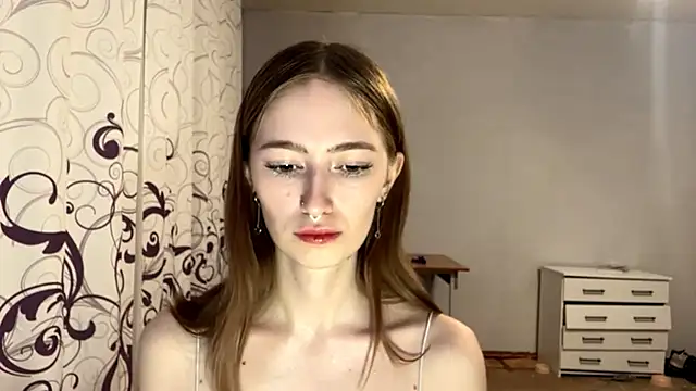 แชท XXX สดของ BrianneFarabee