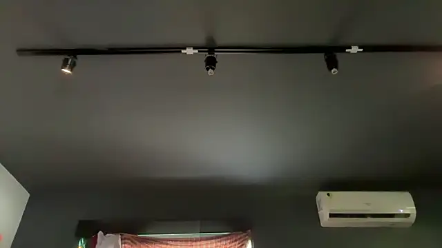 falacomigobbzin's Live XXX Chat