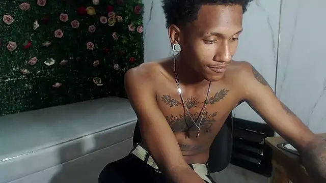ManSant live XXX chat