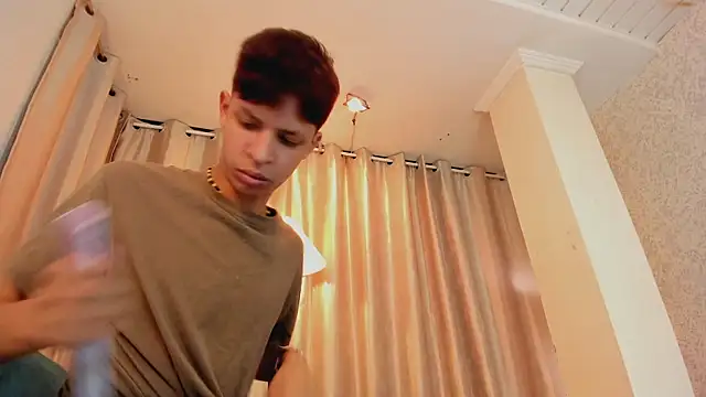 Show webcam de Ethan_qop