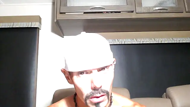 Chat XXX en directo de ThickD2C