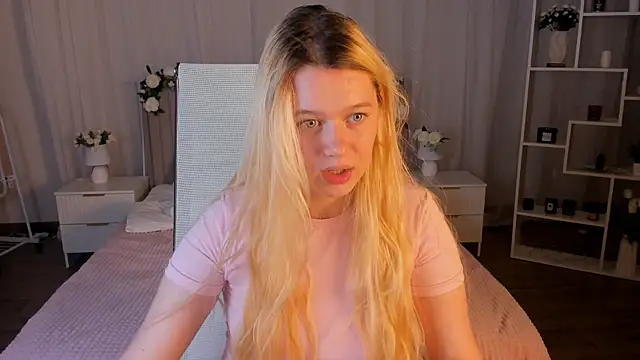 CelestineMauriac Live XXX-chat