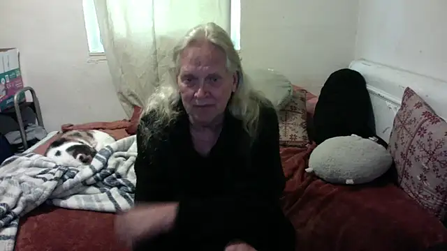 OldLadySara: вебкам-шоу